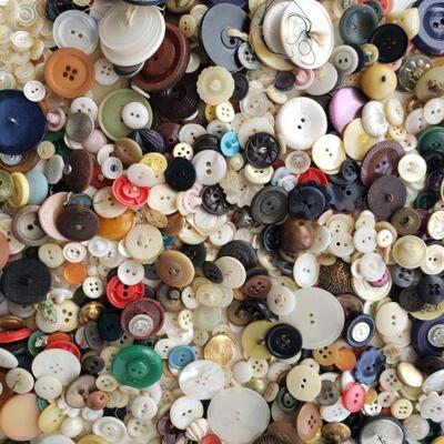 Gallon-sized bag of old vintage buttons