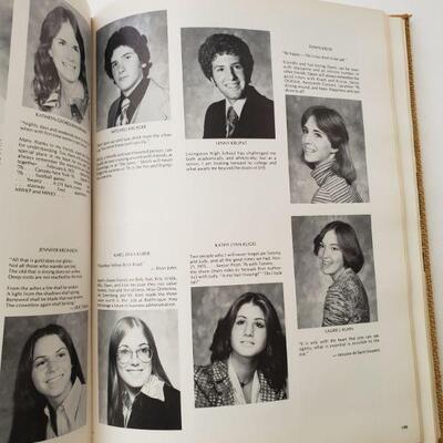 1977 Livingston high school year book