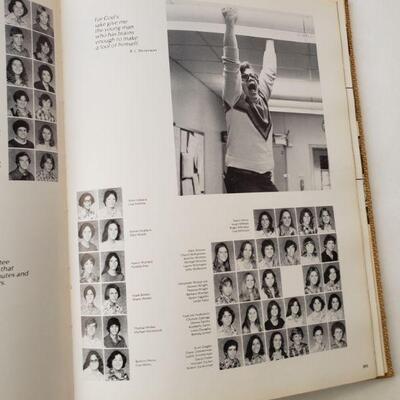 1977 Livingston high school year book