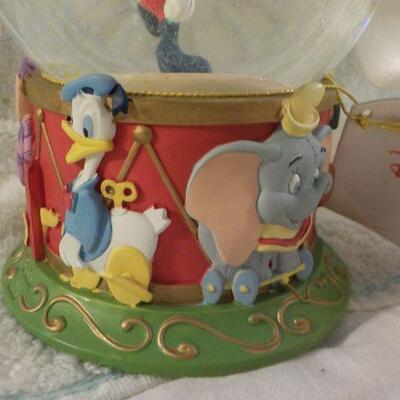 " Mickey's Mouse 75th Anniversary Snow Globe "