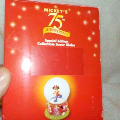 " Mickey's Mouse 75th Anniversary Snow Globe "