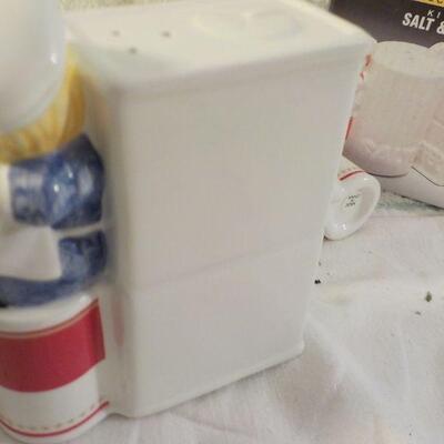 " 1960ish Campbells soup Collectiable Salt & Pepper",