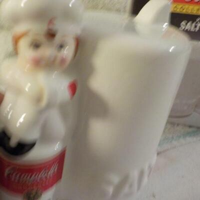 " 1960ish Campbells soup Collectiable Salt & Pepper",
