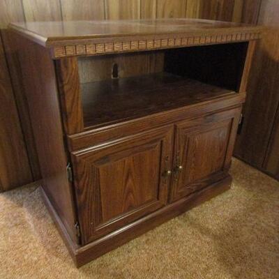 Wood Finish Entertainment Stand with Double Door Cabinet 31