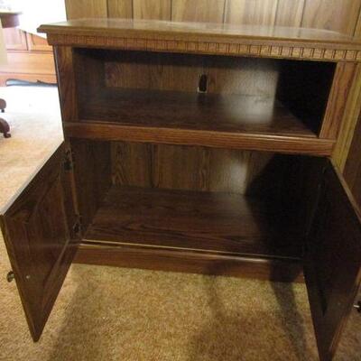Wood Finish Entertainment Stand with Double Door Cabinet 31