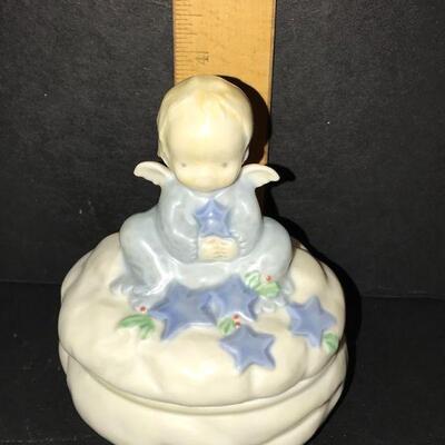 Kinka  Raecath  Enesco Porcelain  Trinket Box