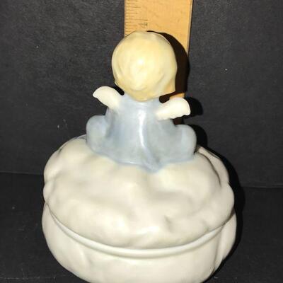 Kinka  Raecath  Enesco Porcelain  Trinket Box