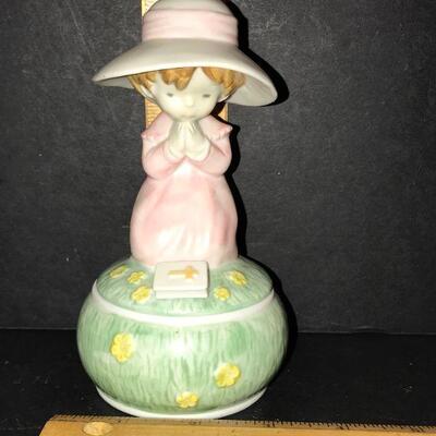 Kinka Raecath Enesco Child Bible Trinket Box