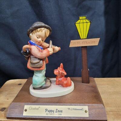 LOT# 68 "Morning Concert" & "Puppy Love" w/CC Stands, HUM#1 & #447, TMK 6 MINT