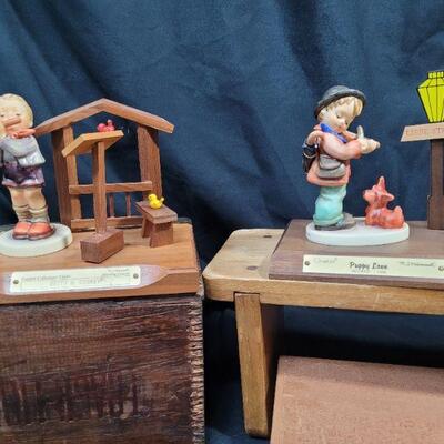 LOT# 68 "Morning Concert" & "Puppy Love" w/CC Stands, HUM#1 & #447, TMK 6 MINT