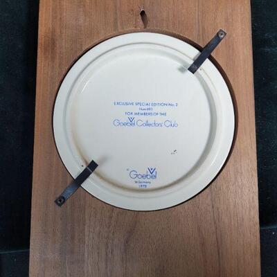 LOT# 67 "Smiling Through" w/Stand & Plaque HUM# 408/0