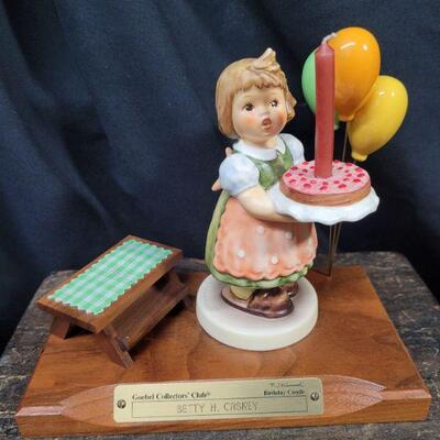 LOT# 69 HUM# 440 "Birthday Candle" w/CC Stand, TMK 6, MINT