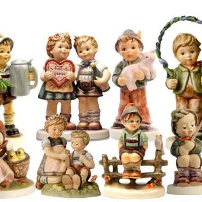 LOT# 69 HUM# 440 "Birthday Candle" w/CC Stand, TMK 6, MINT