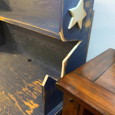 Distressed computer desk with stars