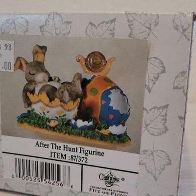 Lot 9: (2) Vintage New Stock CHARMING TAILS Collectibles 