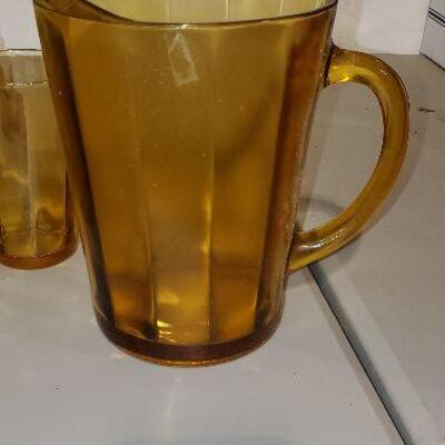 Vintage Hazelware Mt. Vernon 7 piece Beverage Set Gold includes Pitcher and 6 glasses (item # 47)