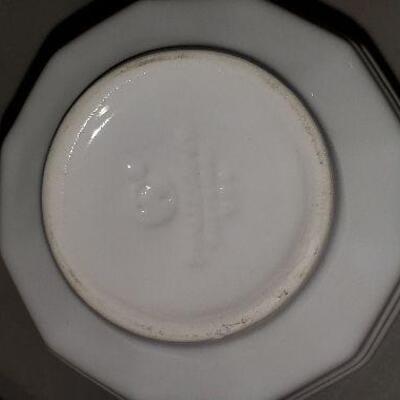 Pfaltzgraff China Heritage White Stoneware 12 Cups and 12 Saucers (item #49) Coffee Tea Soup Mug 