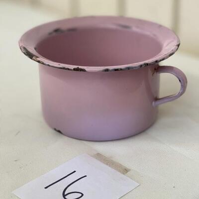 Lot 16 Small Pink Porcelain Pot 