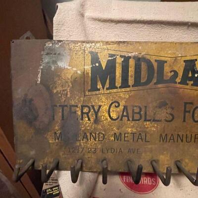 MIDLAND  battery cable store display 