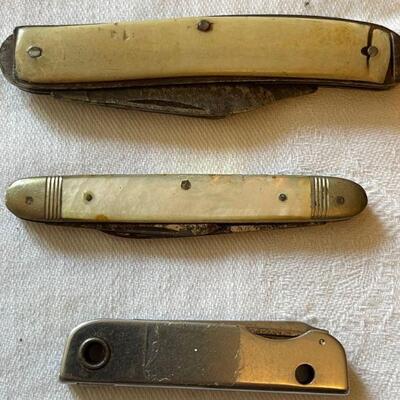 3 pocket knives #1