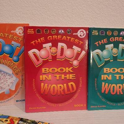 Lot 32: Assortment of Children's Art Activity Books