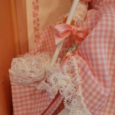 Lot 34: Vintage New Stock MADAME ALEXANDER 25th Anniversary The Enchanted Doll