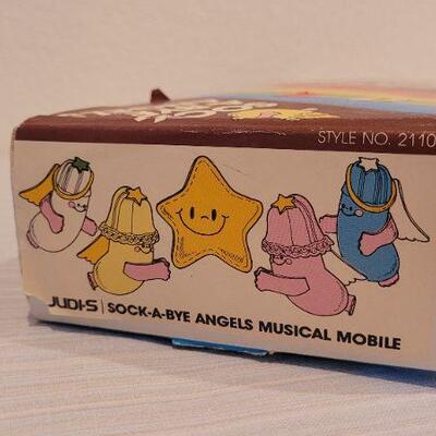 Lot 35: Vintage New Stock JUDI S Musical Mobile
