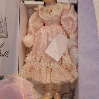 Lot 37: Vintage New Stock COURT OF DOLLS Sally Doll