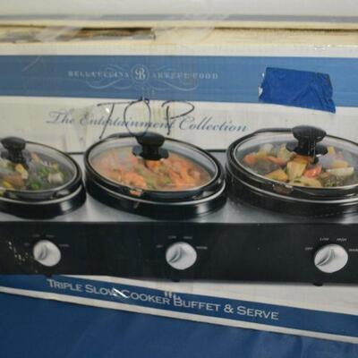 LOT 102  TRIPLE SLOW COOKER BUFFET AND SERVER