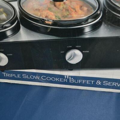 LOT 102  TRIPLE SLOW COOKER BUFFET AND SERVER