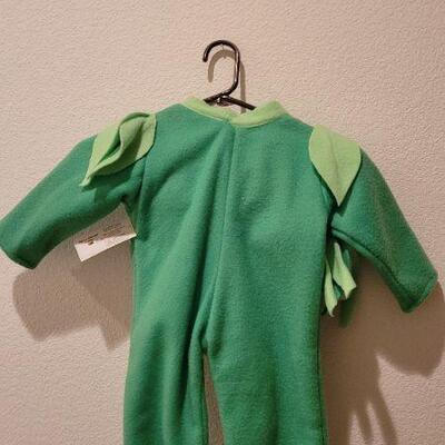 Lot 53: New Children's 12/18 MONTHS Costume - PEA IN A POD w/ HAT 