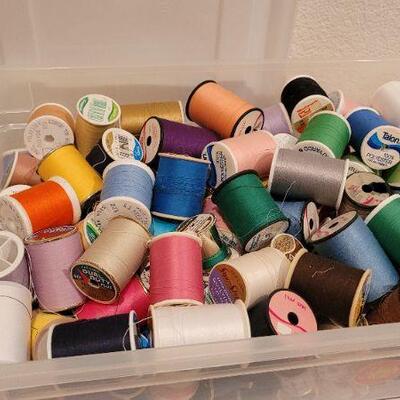 Lot 56: Assorted Bundle of Sewing 