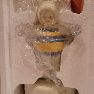 Lot 63: Vintage New Stock Dept. 56 SNOWBABIES feat. Revolving Music Box