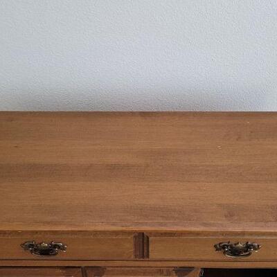 Lot 68: Vintage DEARBORN Maple Mid Century Modern Dresser 