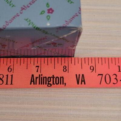 Lot 72: Vintage New Stock MADAME ALEXANDER Doll - ITALY 24050