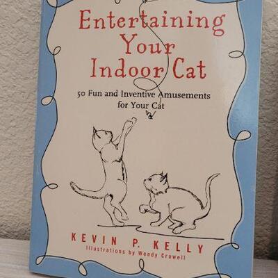 Lot 78: New Hallmark Books
