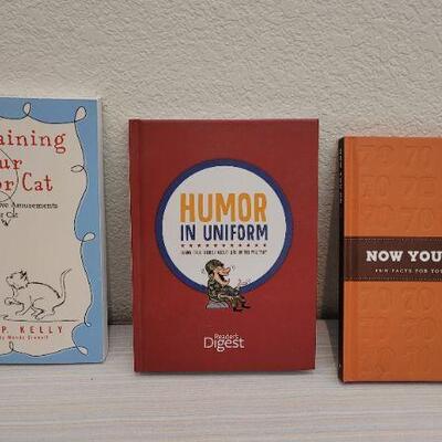Lot 78: New Hallmark Books