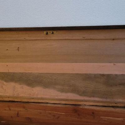Lot 80: Vintage Wood Storage Trunk 