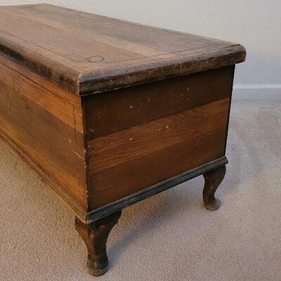 Lot 80: Vintage Wood Storage Trunk 