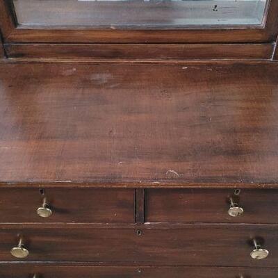 Lot 86: Antique Dresser w/ Mirror Made for THE FAIR Chicago