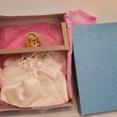 Lot 88: Vintage New Stock MADAME ALEXANDER Doll - BRIDE 1136