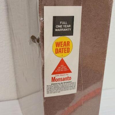 Lot 91: Vintage New Stock 1976 LATCH A RUG Kit