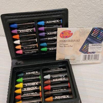Lot 92: (4) New XENOX Small Assorted Art Kits