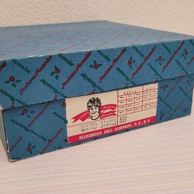 Lot 106: Vintage New Stock MADAME ALEXANDER Doll - UNITED STATES 559
