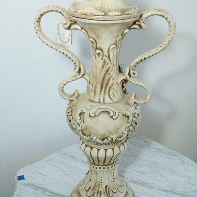 Capodimonte Florentine Double Handled Urn with Roses YD#022-0005