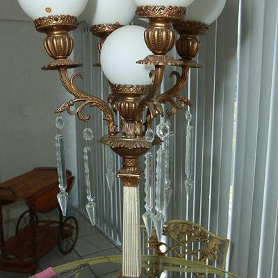 Street Lamp Style 5 Globe Table Lamp with Crystal Accents YD#022-0025