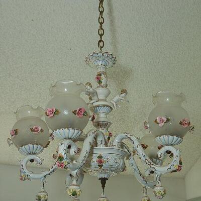 Vintage White & Pink Rose Capodimonte 5 Arm Chandelier YD#022-0028