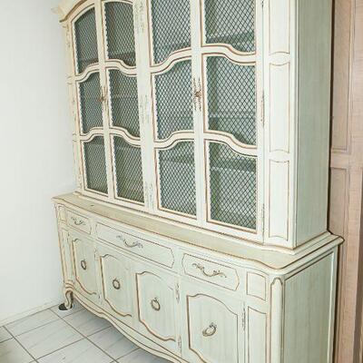 French Provincial Mid Century Hutch Buffet China Cabinet YD#022-0031
