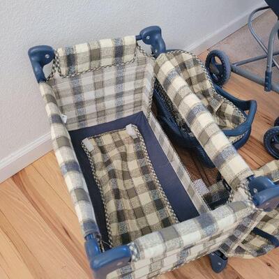 Lot 111: Graco DOLL Crib, Car Seat, Diaper Tote Bag and a Stroller 