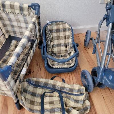 Lot 111: Graco DOLL Crib, Car Seat, Diaper Tote Bag and a Stroller 